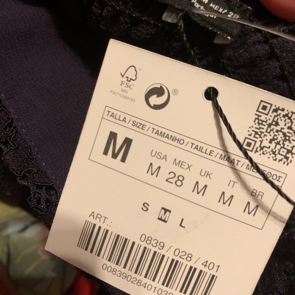 ZARA NWT Sz M Feminine Lace Crop Top - Picture 9 of 13